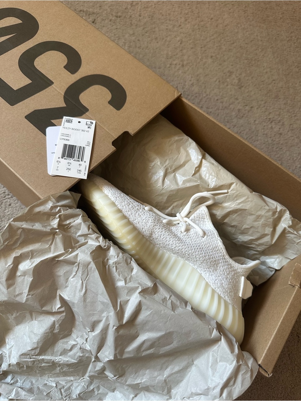 Adidas Yeezy Boost 350 V2 “Cream White” – Men’s Size 7 / Women’s Size 8.5